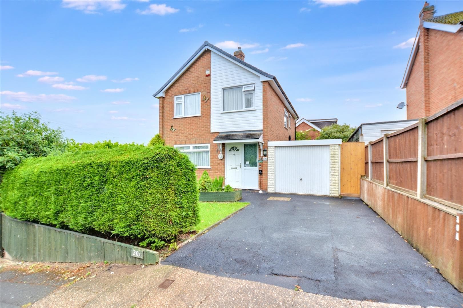 Cleve Avenue, Toton