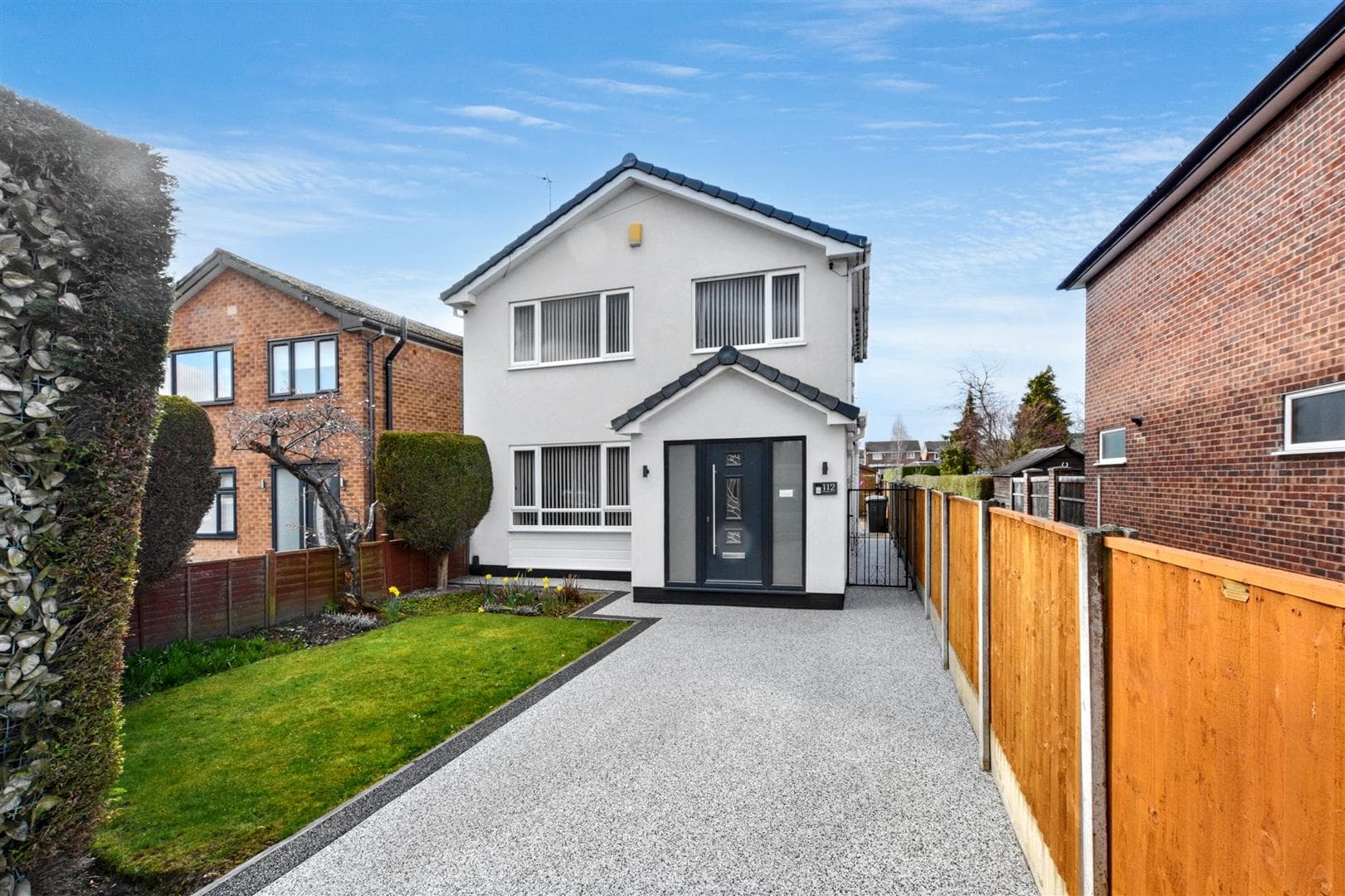 Carrfield Avenue, Toton