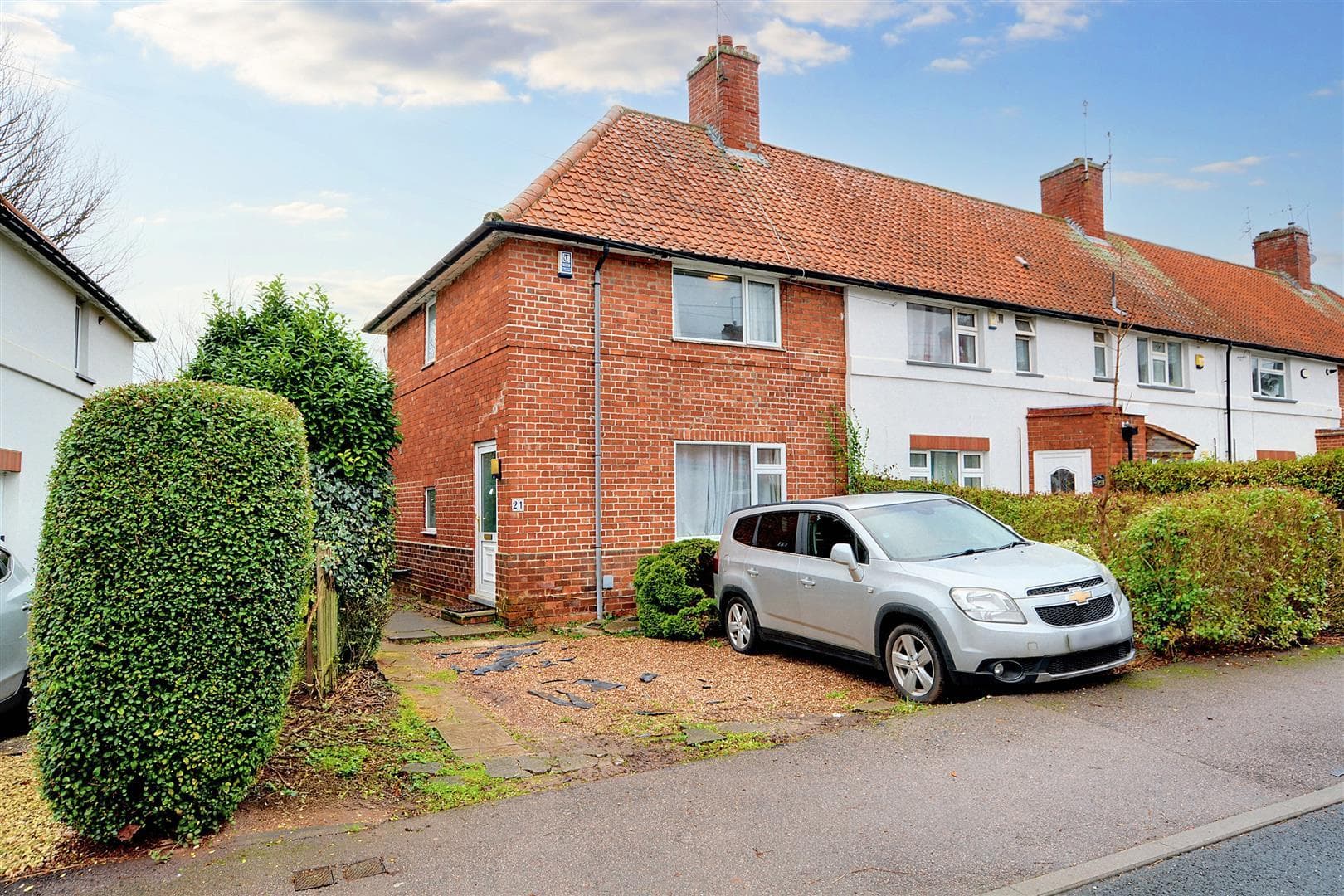 Manton Crescent, Lenton Abbey