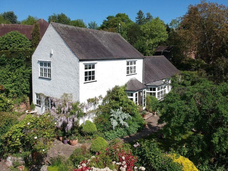 Manor Court, Bramcote