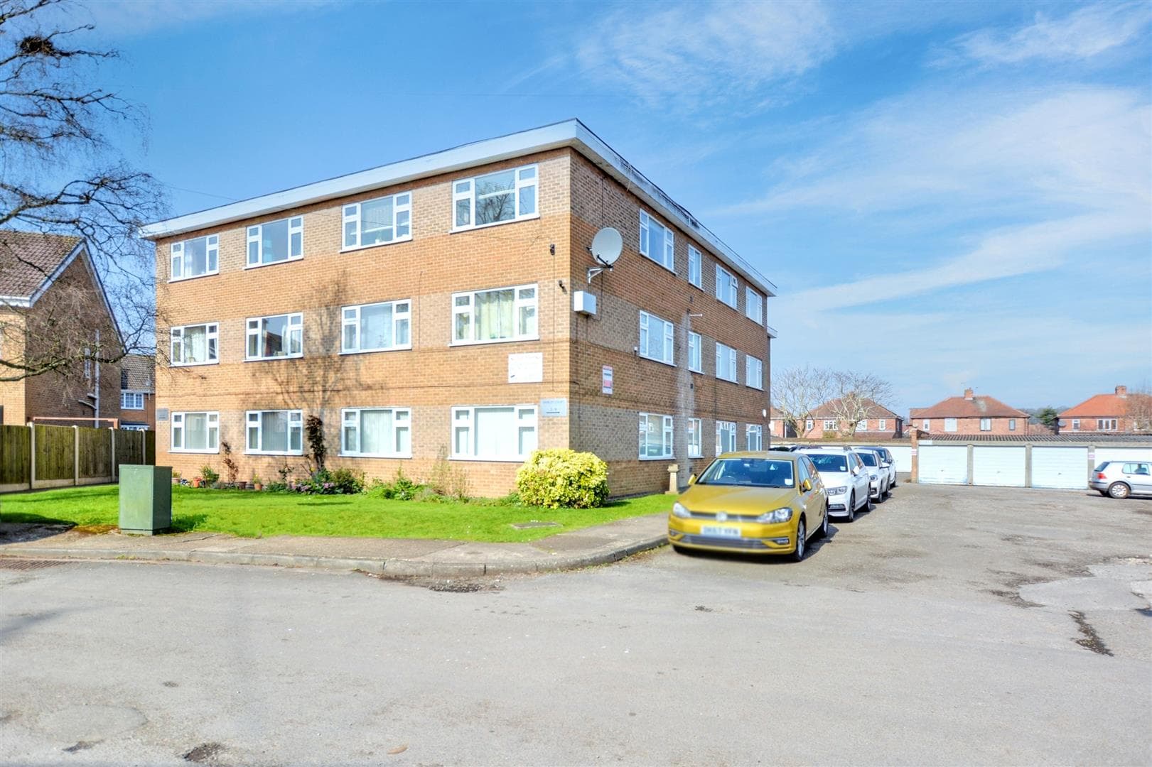 Norfolk Avenue, Toton