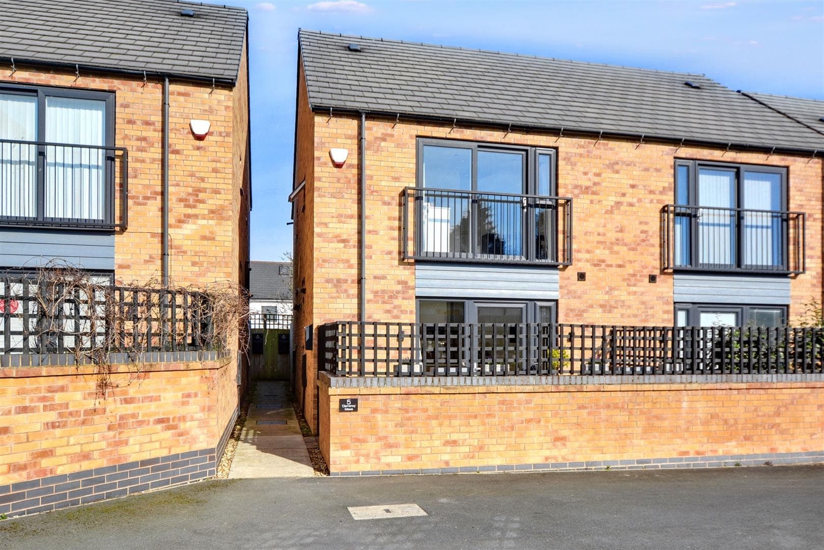 Clemency Mews, Beeston