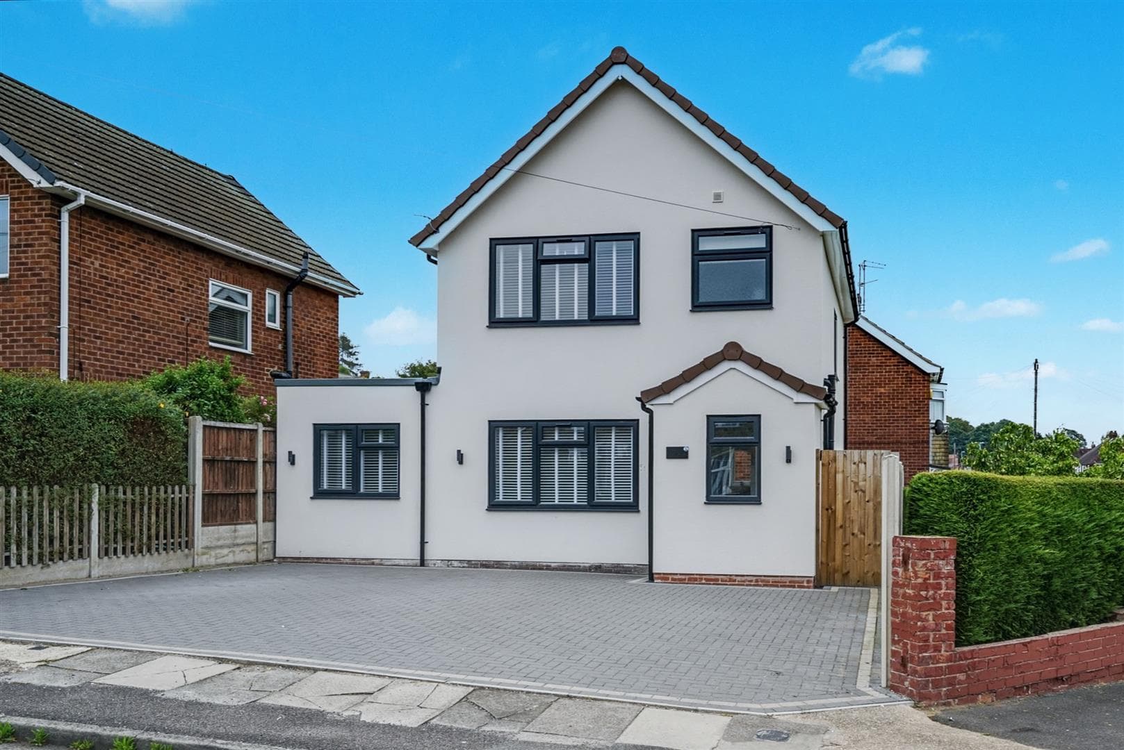 Joyce Avenue, Toton