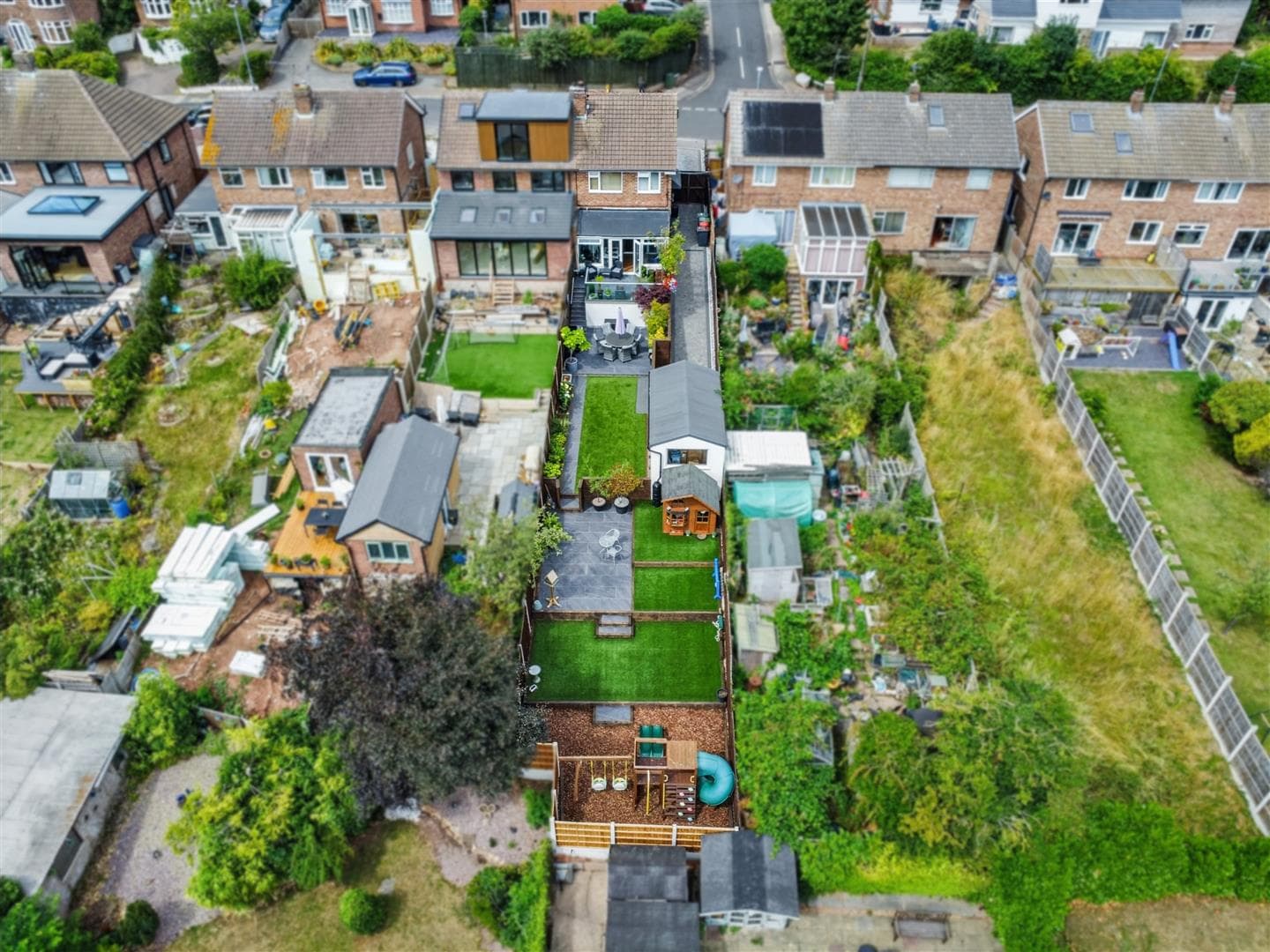 Cleve Avenue, Toton