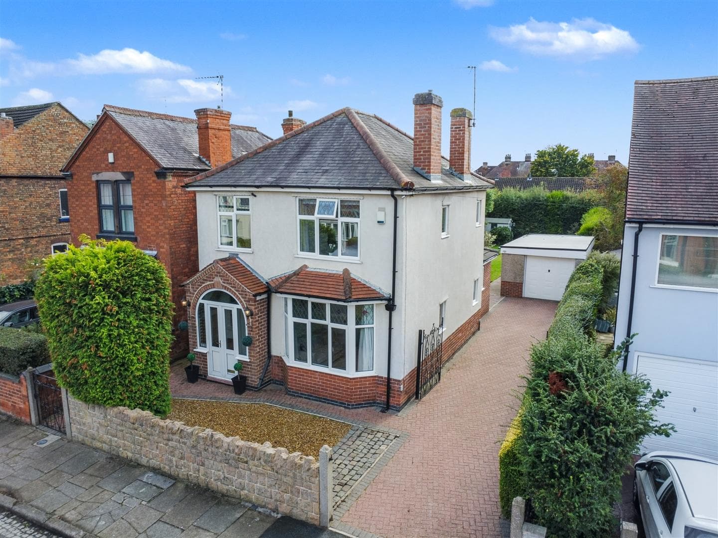Shaftsbury Avenue, Sawley