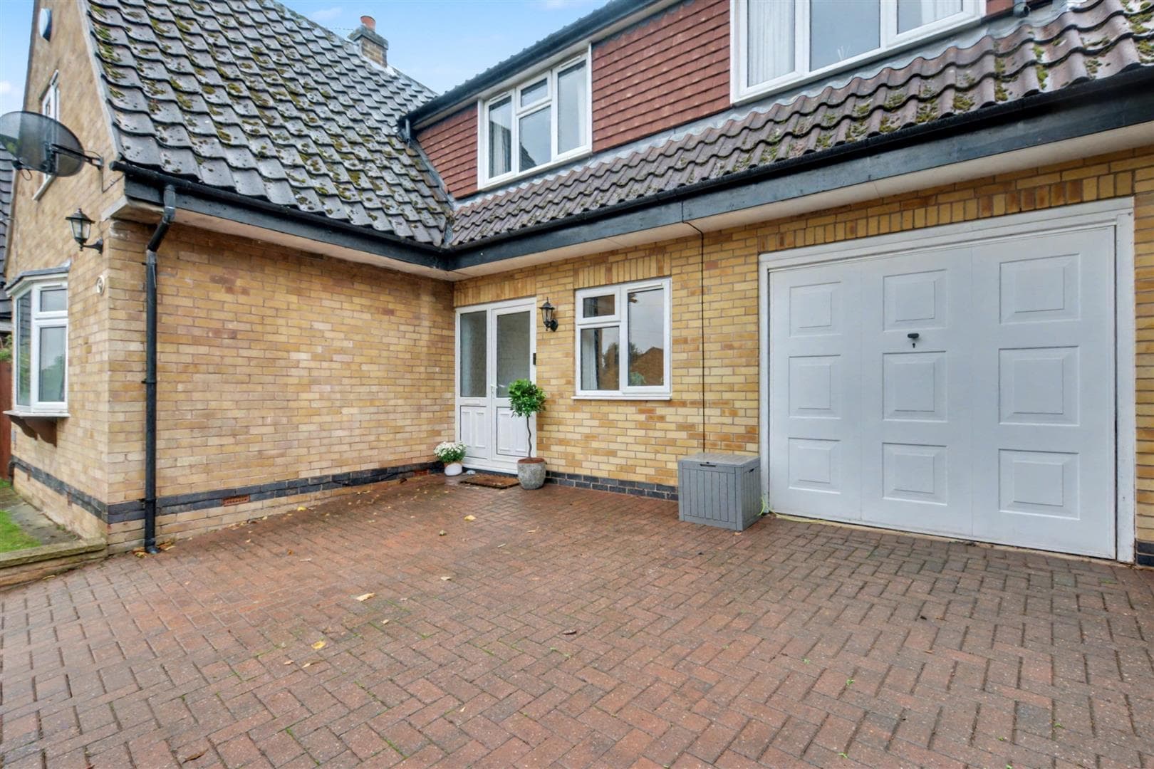 Warrender Close, Bramcote