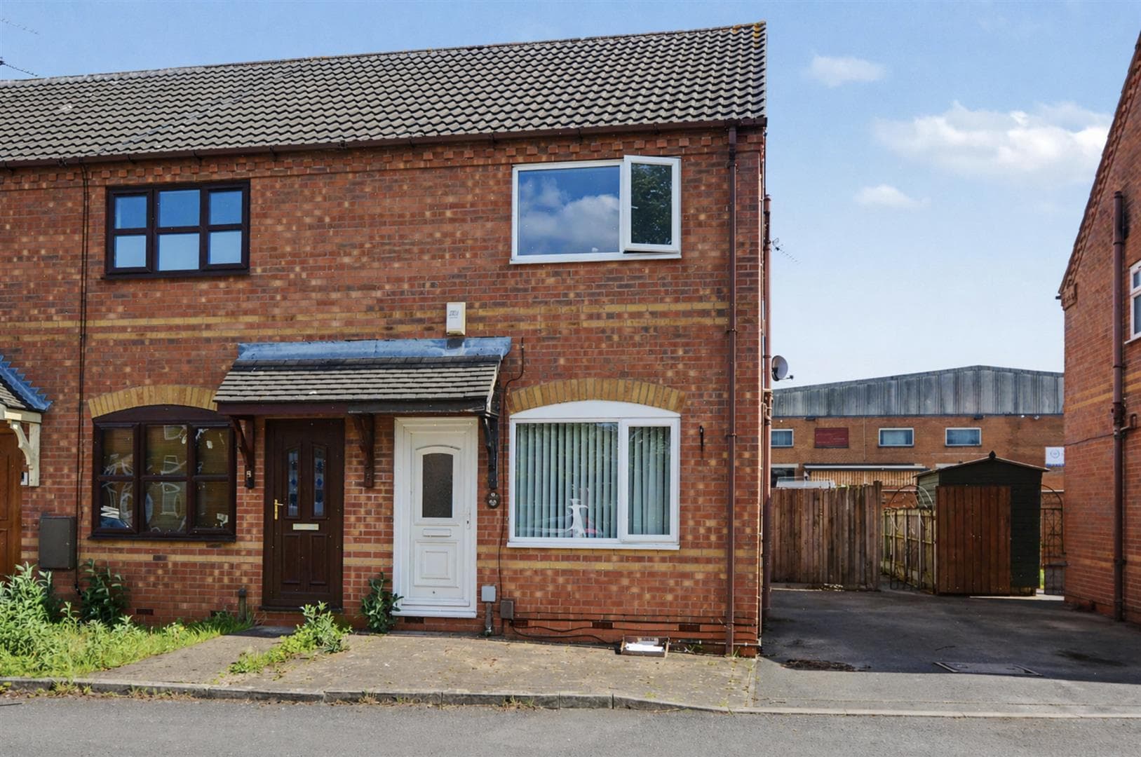 St. Laurence Court, Long Eaton