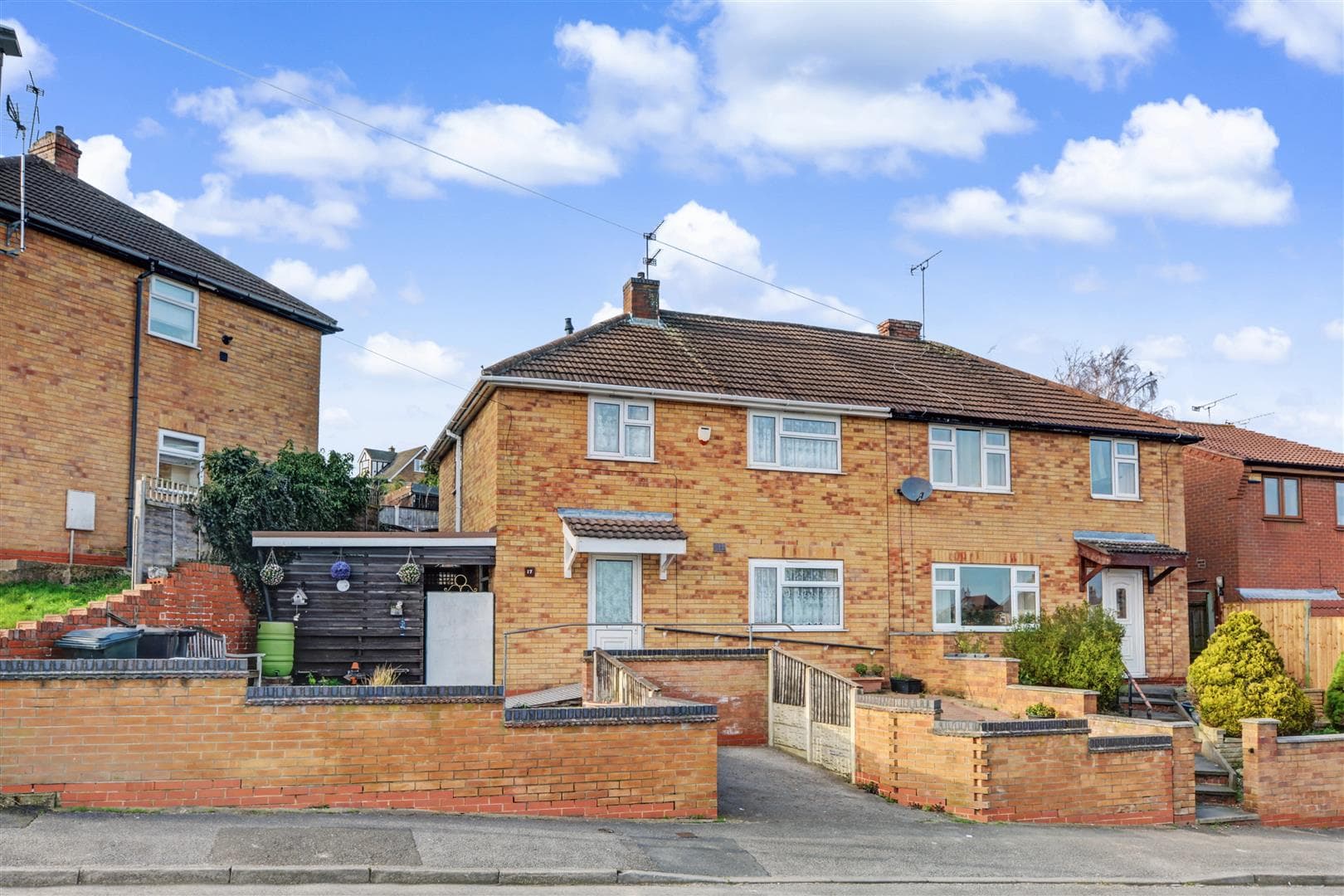 Fraser Square, Carlton, Nottingham