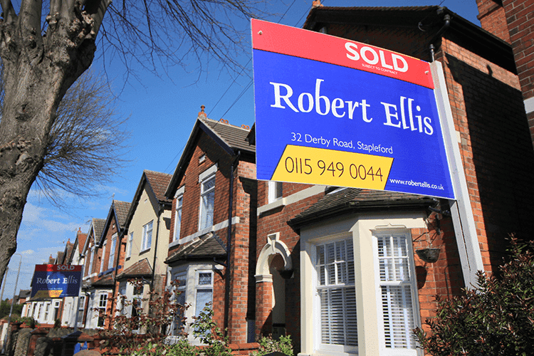 Finding the Right Estate Agent