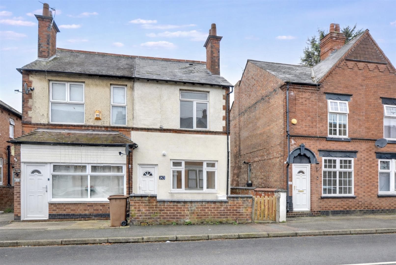 College Street, Long Eaton