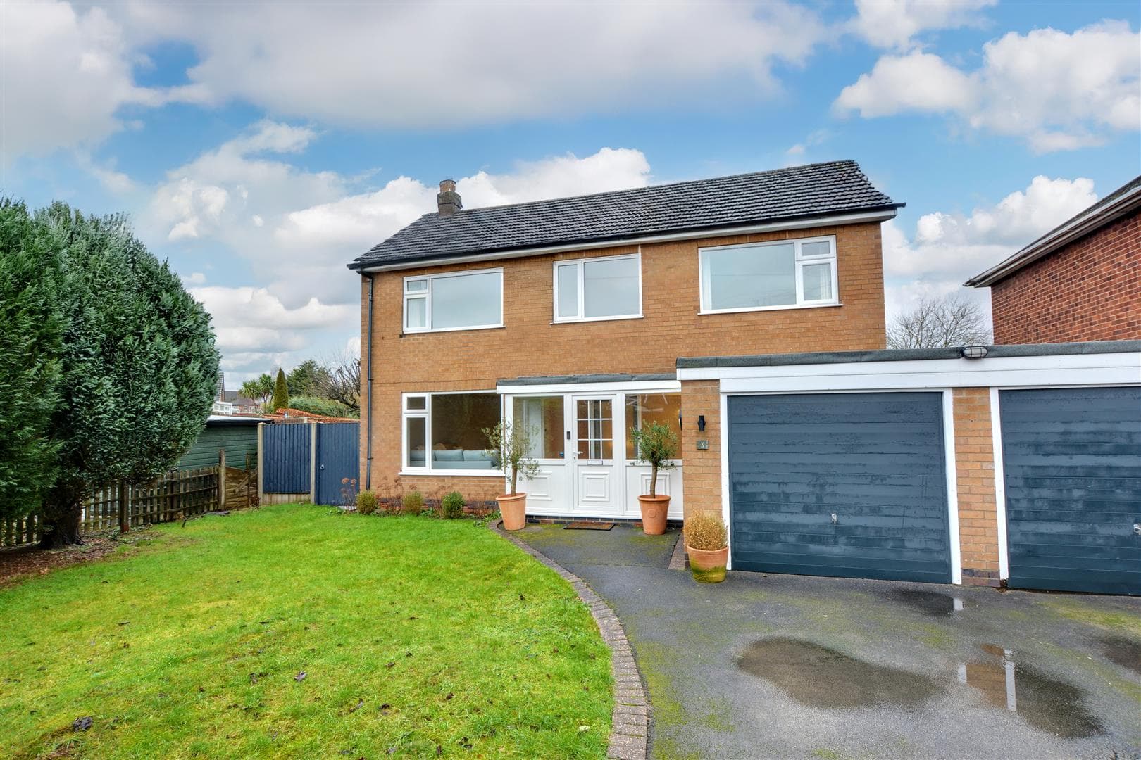 Hilary Close, Wollaton, Nottingham
