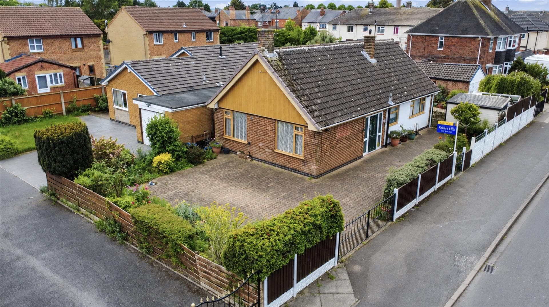 Ash Grove, Long Eaton