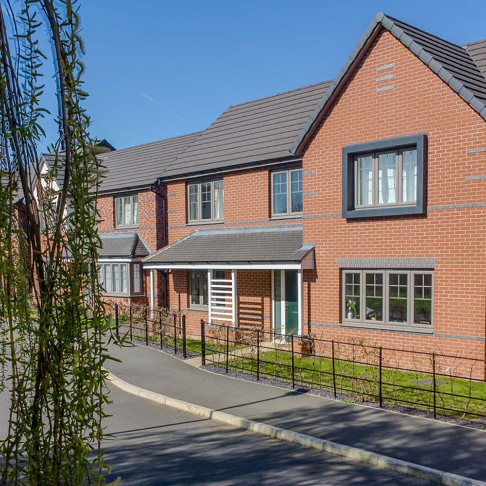 Houses to Buy & Let in Wollaton