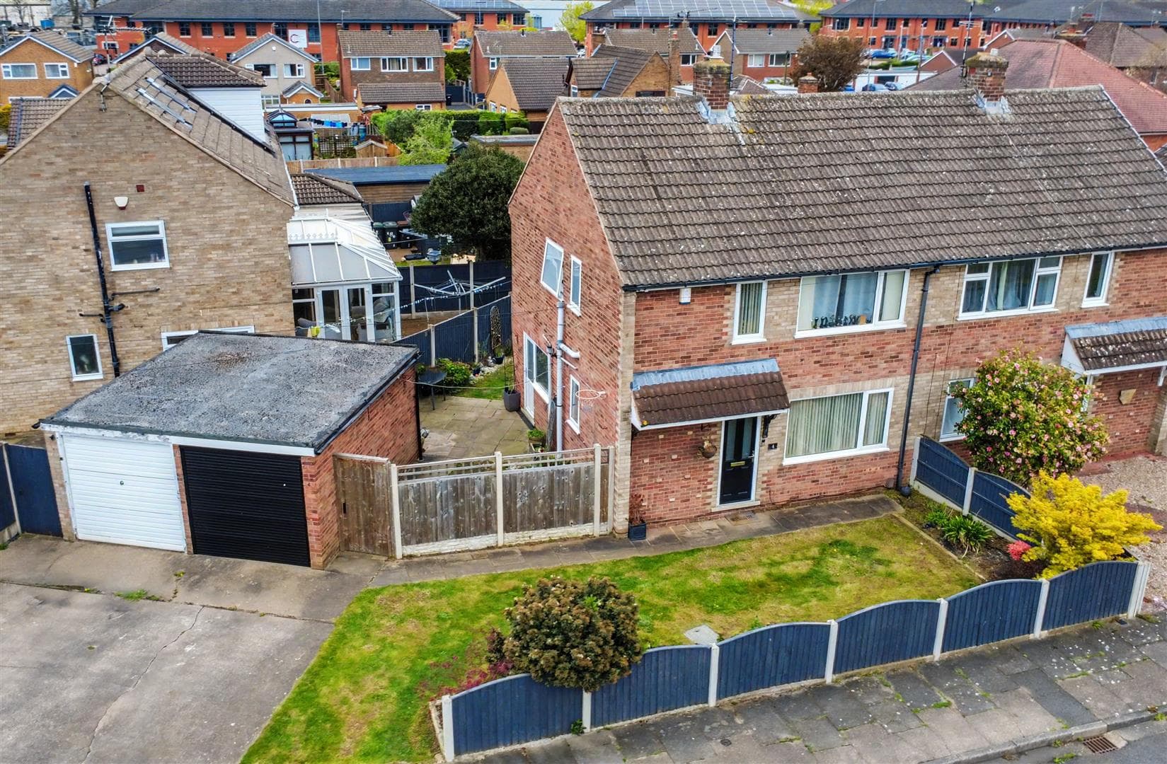 Newland Close, Toton