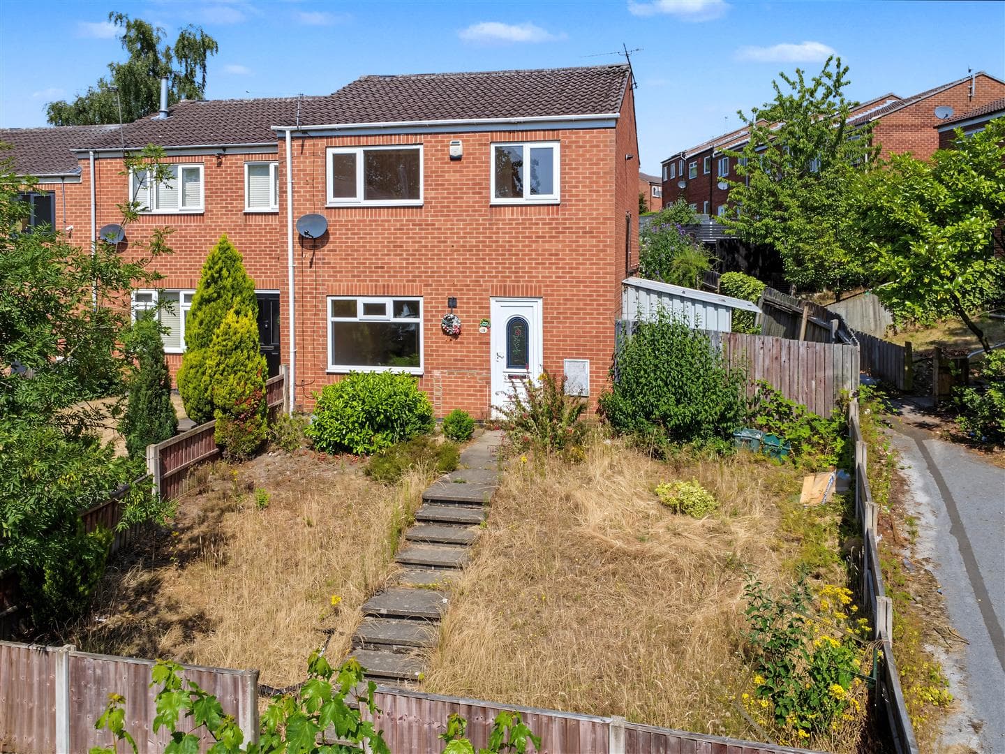 Lindisfarne Gardens, Nottingham