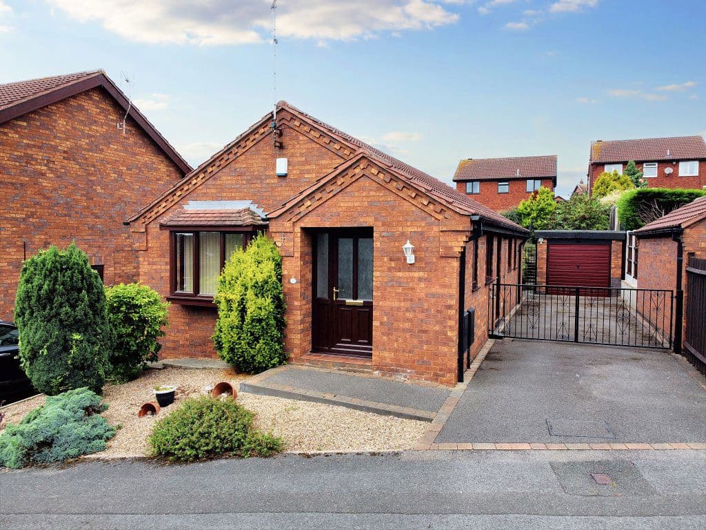 Barleydale Drive, Trowell, Nottingham, NG9 3QS