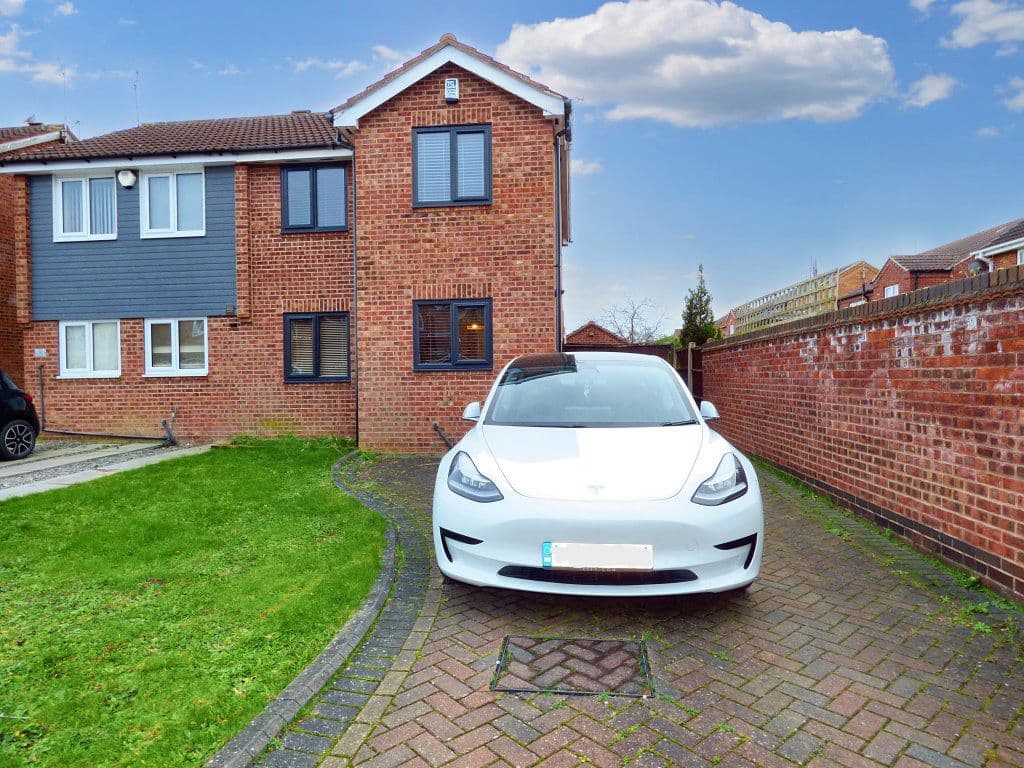 Wittering Close, Long Eaton, NG10 1PN