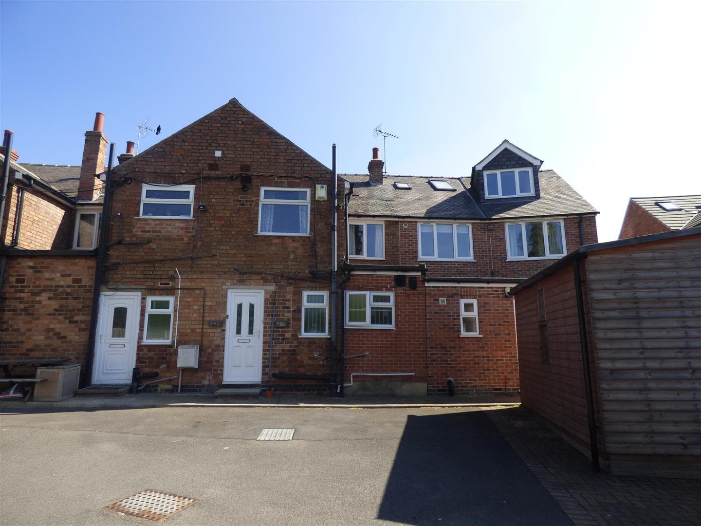 High Road, Chilwell, Nottingham, NG9 5EG