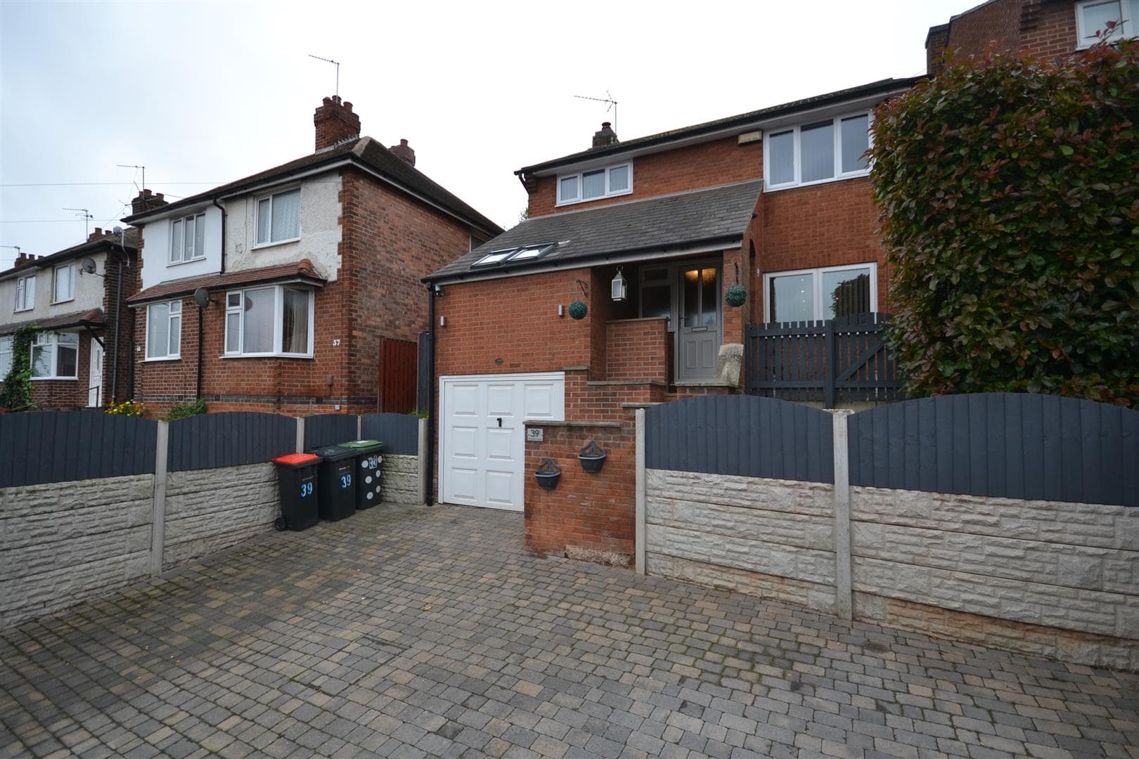 School Lane, Beeston, Nottingham, NG9 5EH