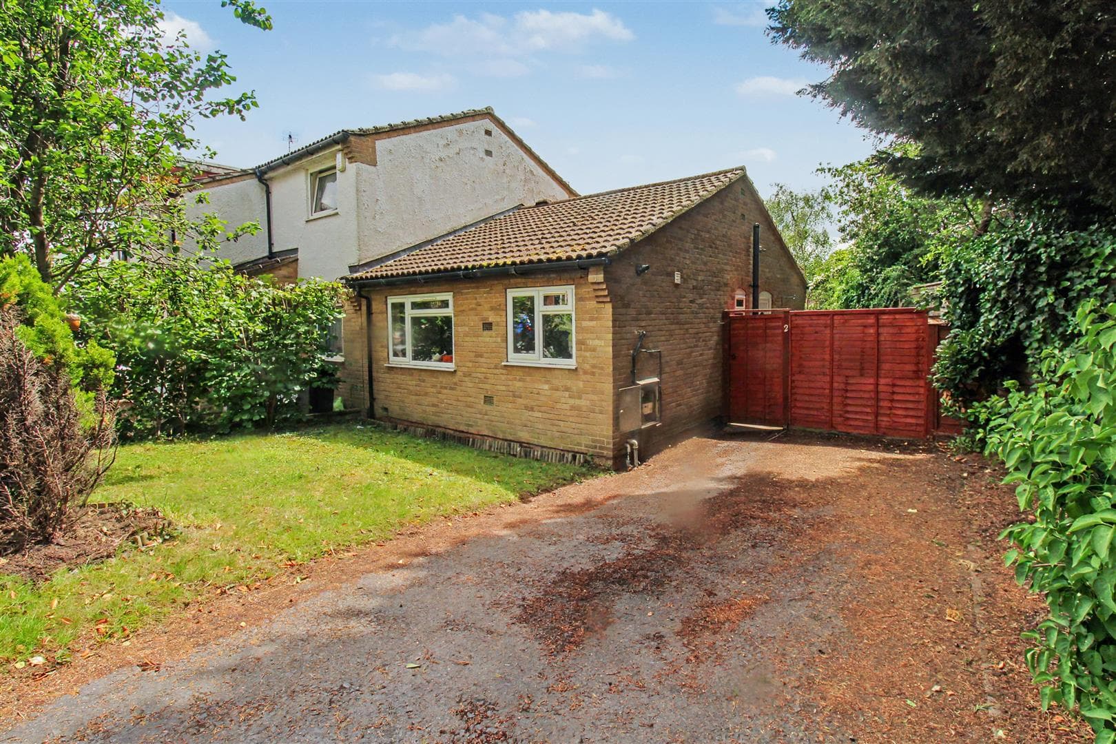 Carwood Road, Bramcote, NG9 3BW