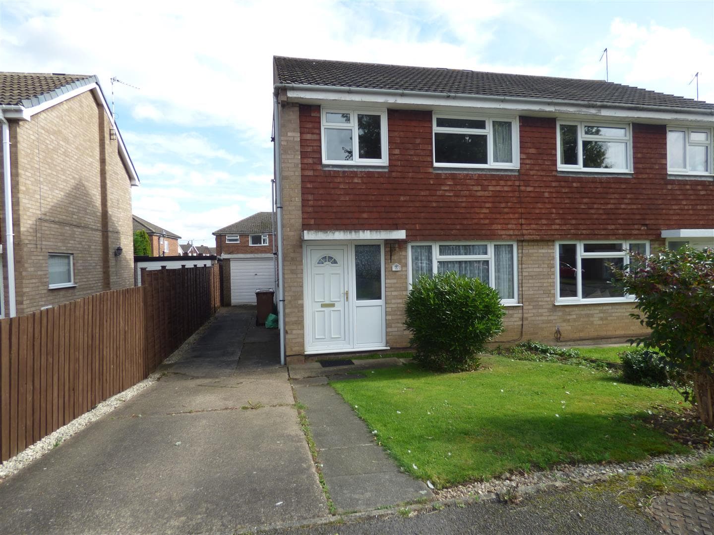Peakdale Close, Long Eaton, NG10 3PH
