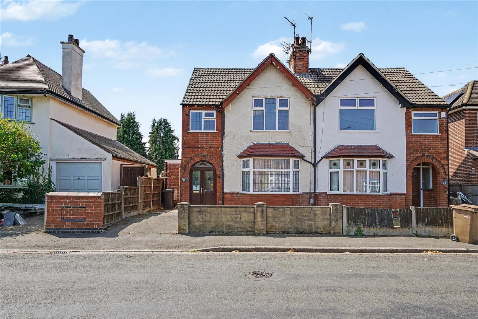 Briar Gate, Long Eaton