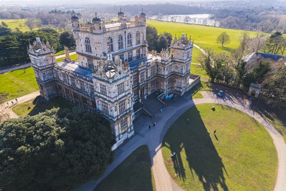 Wollaton Town Guide