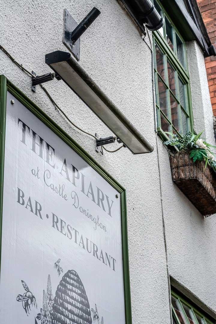 Eating & Drinking in Castle Donington