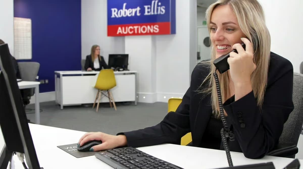 Thinking of auction?