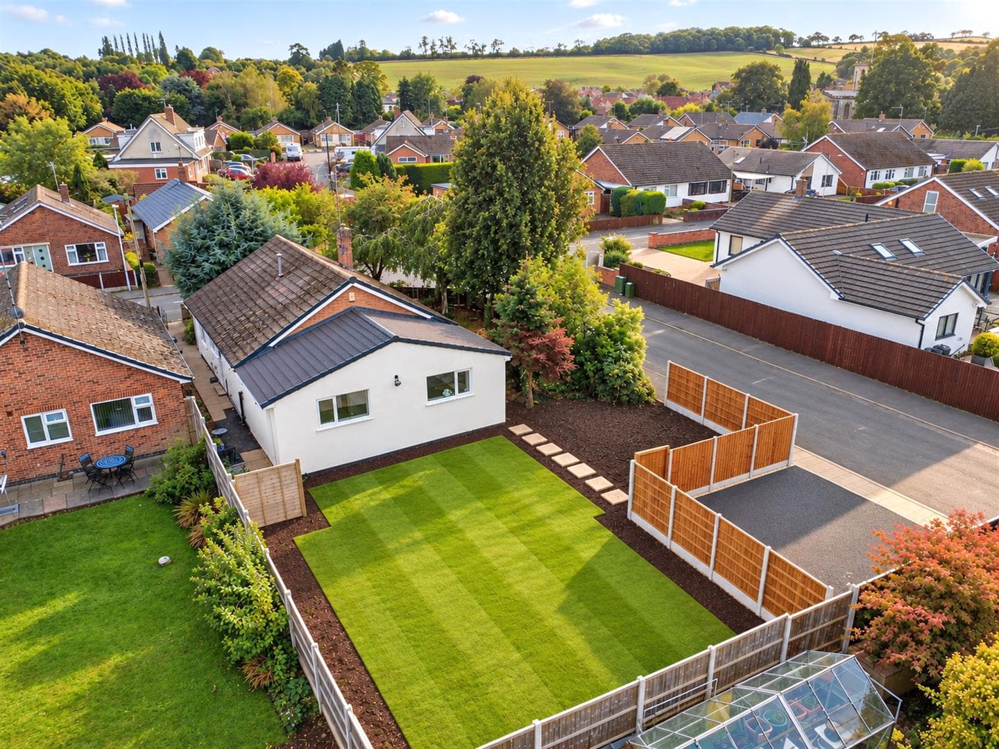 Paddock Close, Calverton, Nottingham