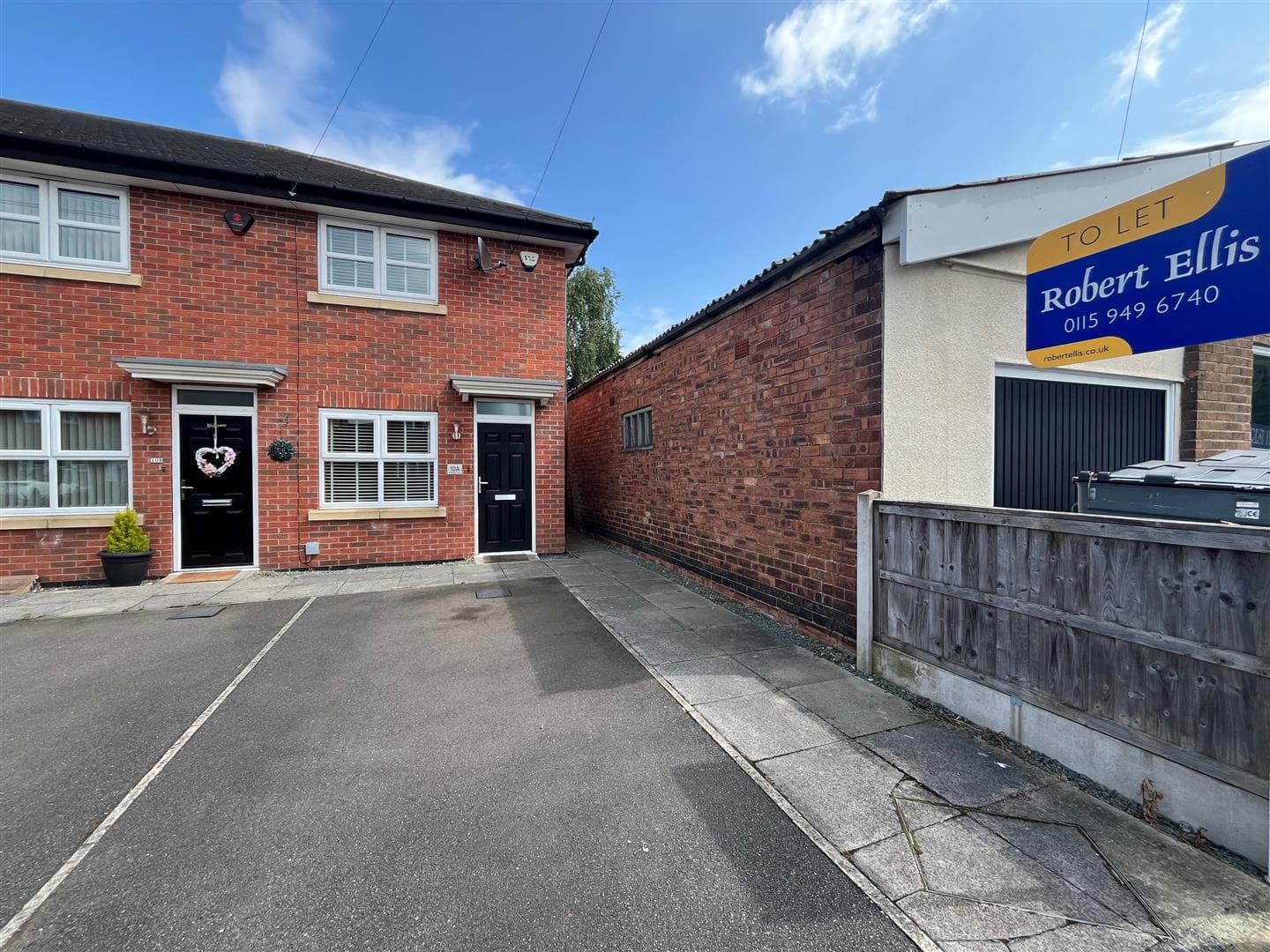 Albert Avenue, Stapleford. NG9 8ET