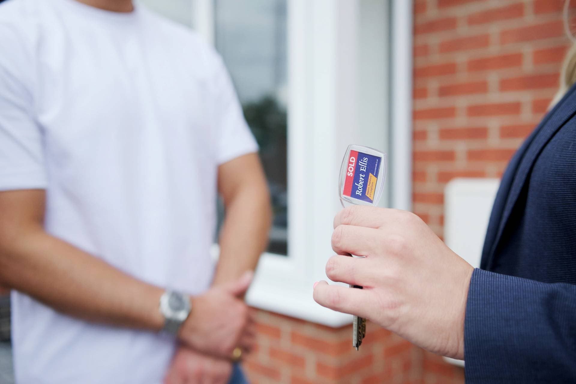 Robert Ellis Estate Agents– Local Property Experts