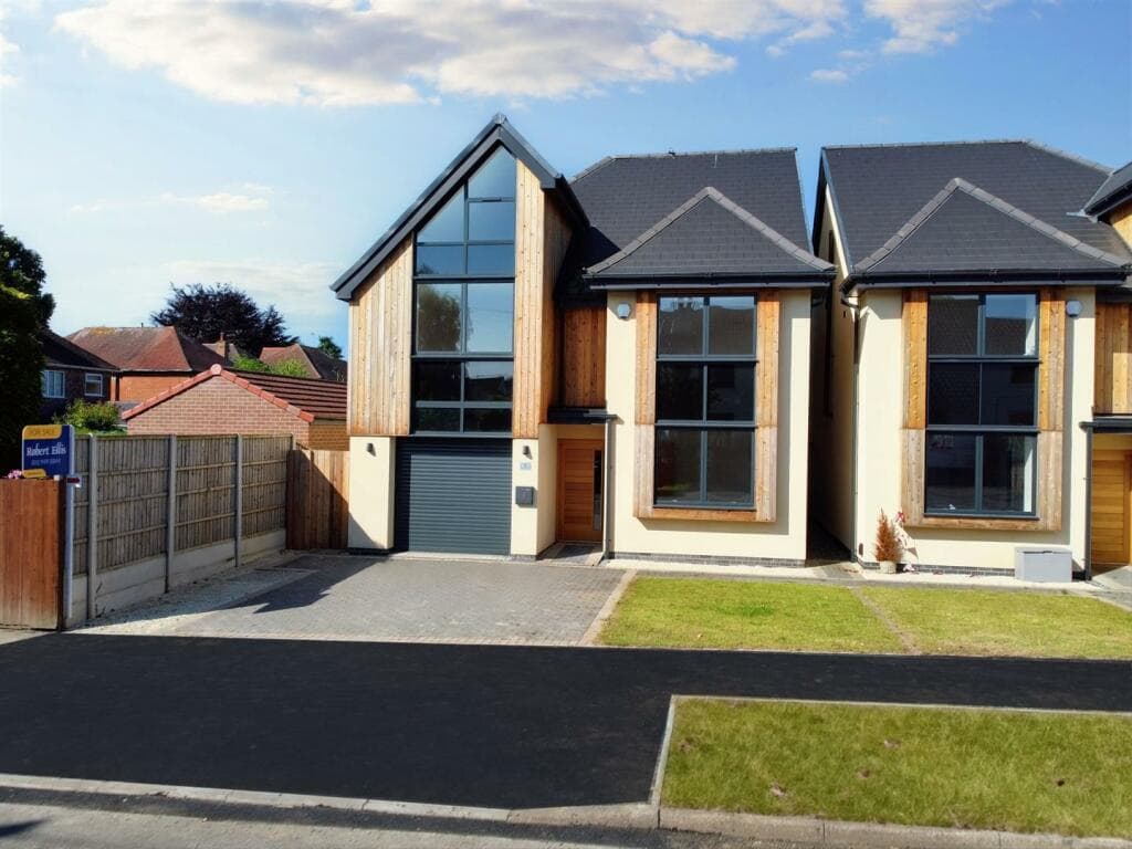 Second Avenue, Risley, Derbyshire, DE72 3SZ