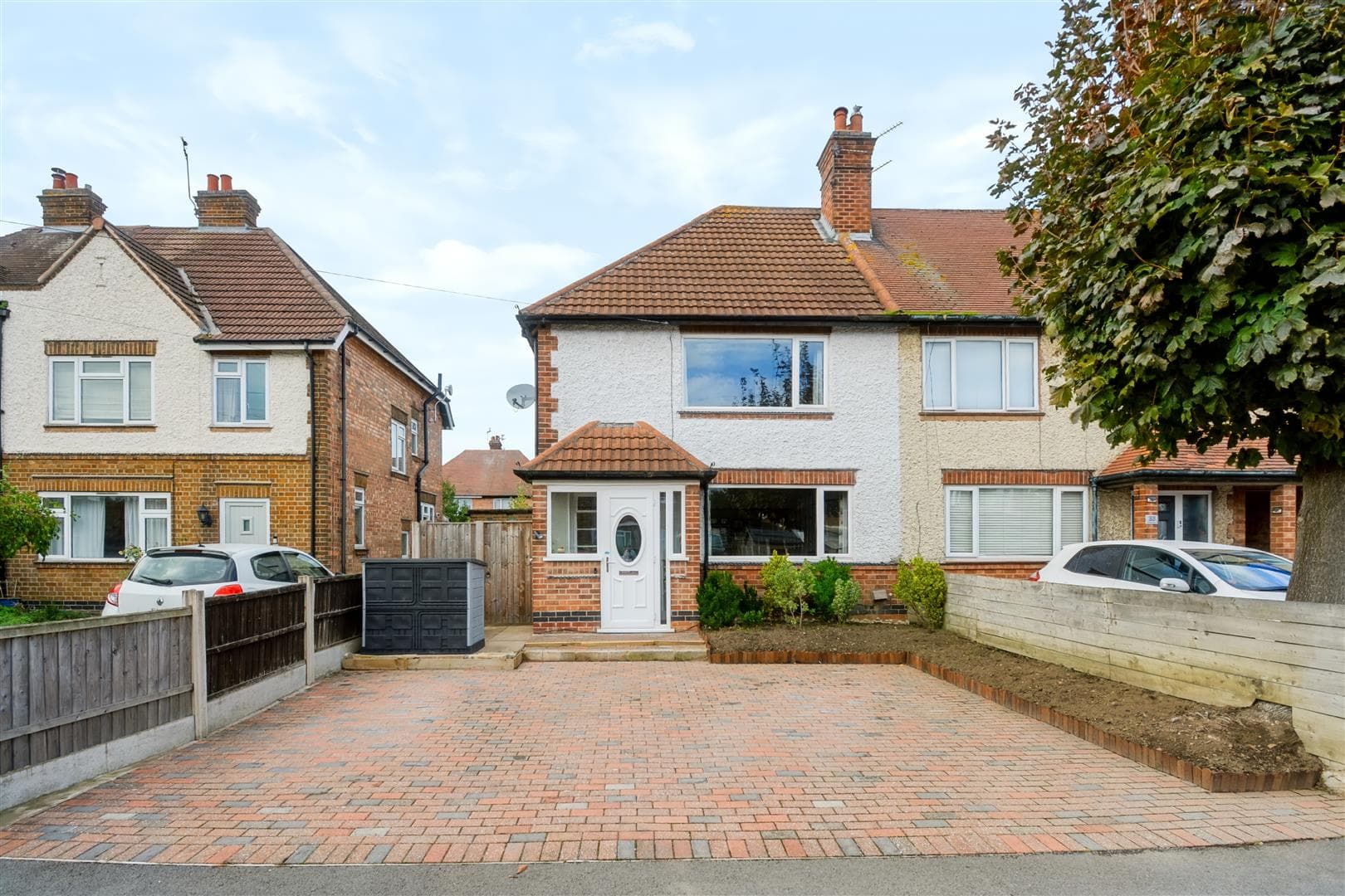 Northfield Avenue, Sawley